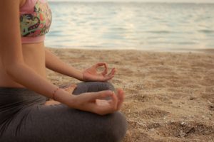 Gyan Vairagya Mudra (Gesture of Detachment): Steps and Benefits Gyan Vairagya Mudra (Gesture of Detachment): Steps and Benefits