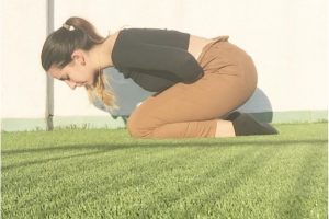 Mandukasana (Frog Pose): How to Do(Steps), Benefits, & Precautions