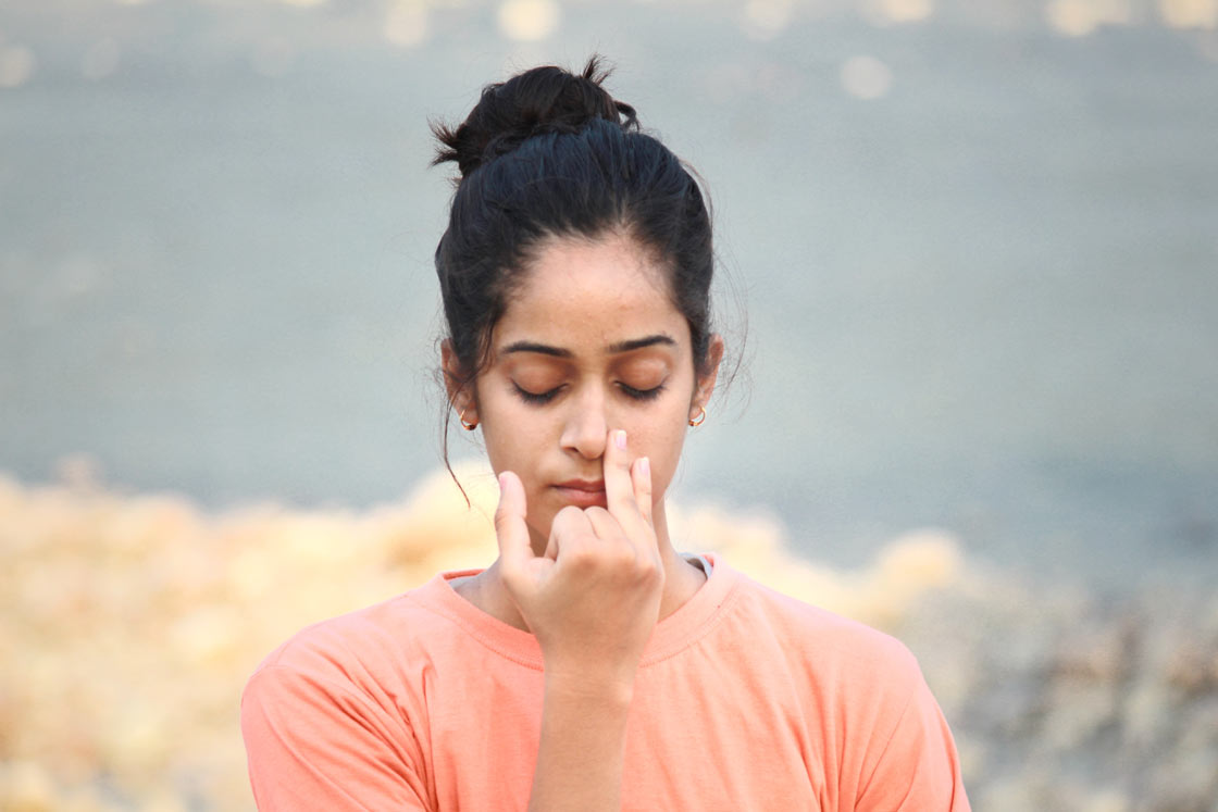 how to do surya bhedana pranayama and it's benefits