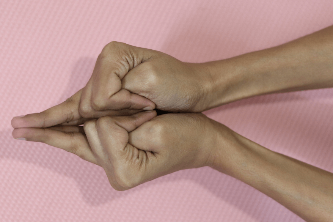 finger arrangement in shakti mudra