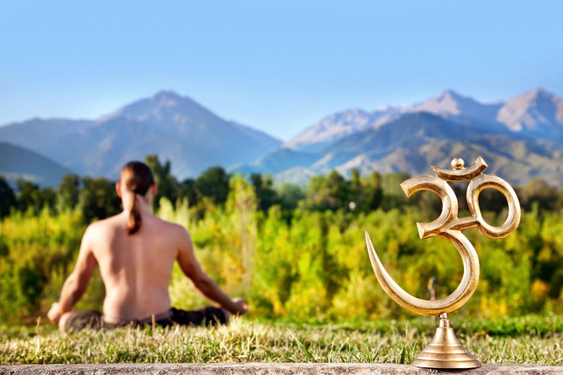 How to Chant OM Correctly? Your Common Questions Answered - Fitsri