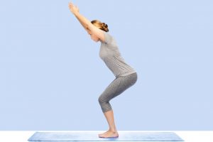 Chair Pose (Utkatasana): How to Do (Steps), Benefits & Precautions