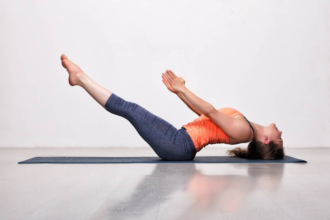 Mega We care - Uttanapadasana: Yoga pose for flat belly Uttanapadasana is  one of the best yoga poses for people who want to get rid of belly  fat.Uttana means intense stretch; pada