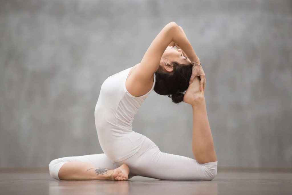 Jasmine Yoga Tutorial: King Pigeon Pose