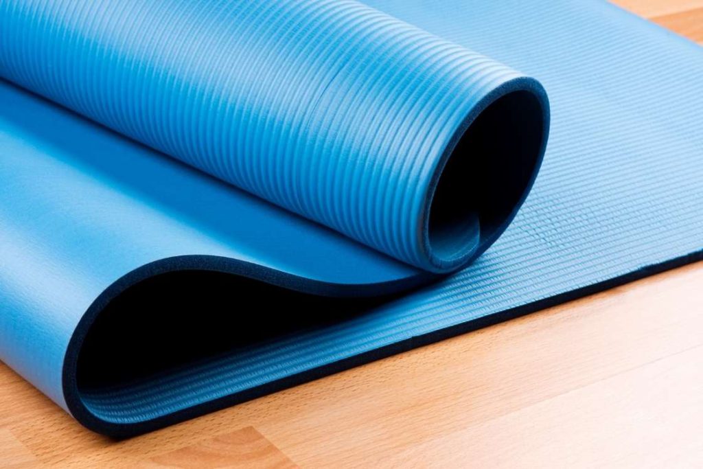 Best Yoga Mat Thickness Guide How Thick Your Mat Should Be? Fitsri Yoga