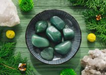 how to use heart chakra stones