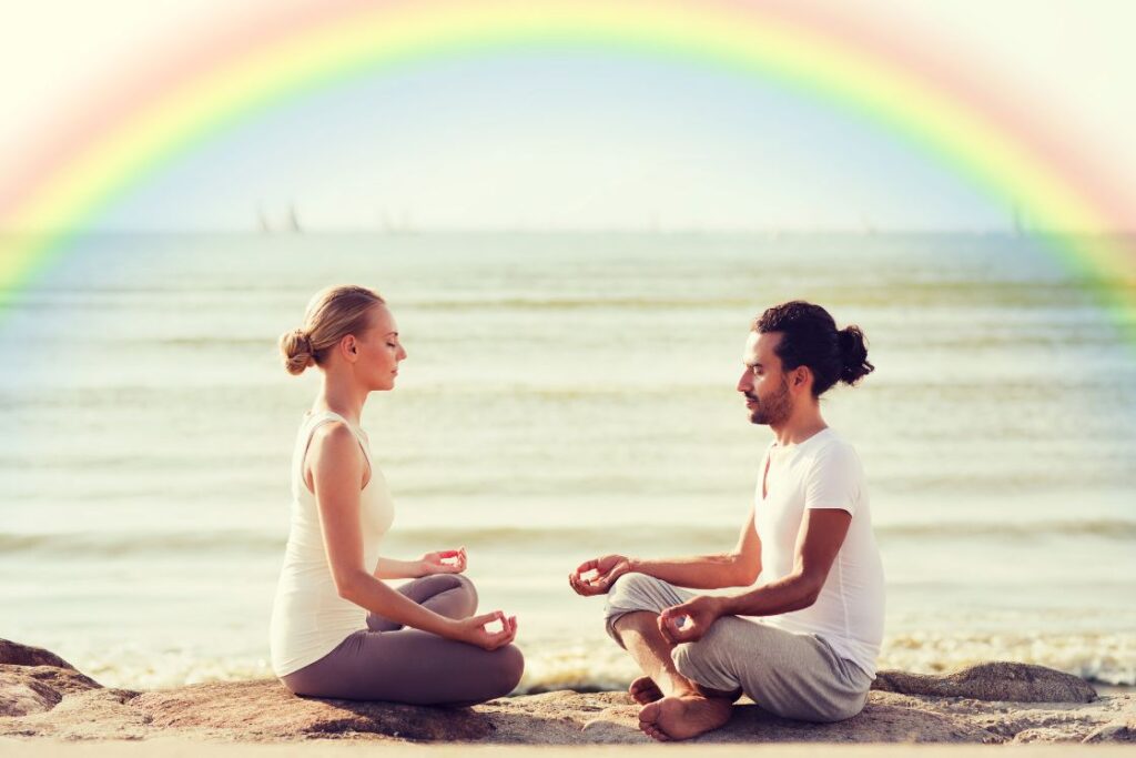 The Benefits of Meditating Together and How to Get Started - Fitsri Yoga