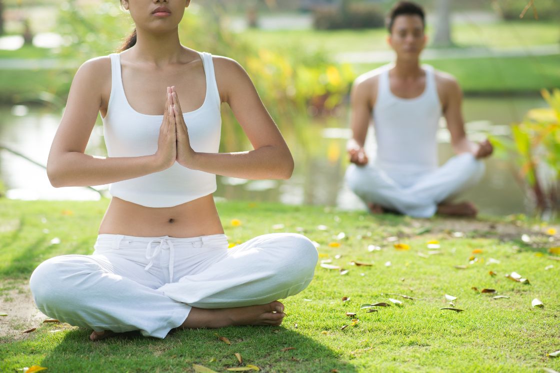 5 Seated Yoga Poses To Do At Work – Yogi Bare