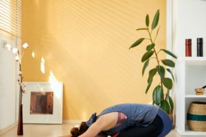 Yoga for Vertigo: Try These Yoga Techniques for Vertigo Relief