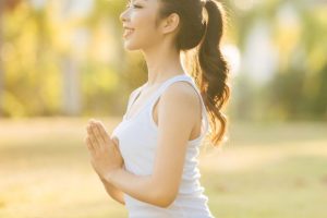 Yoga for Strong Lungs: Try these 6 Poses for Lung Health