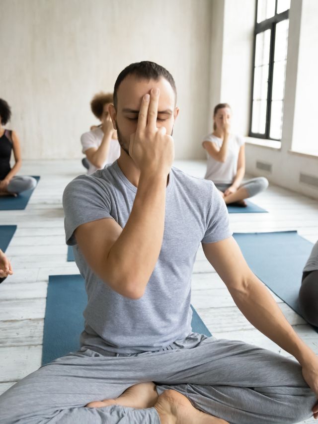 5 Yoga Asanas to Improve Your Respiratory Health